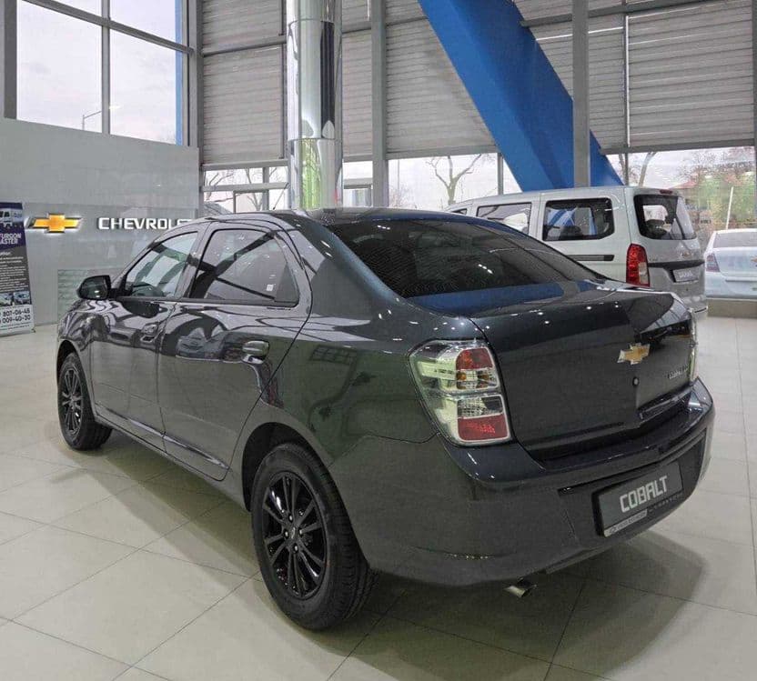 Chevrolet Cobalt Midnight MCM 2026 yangi, salondan soni kop — 1