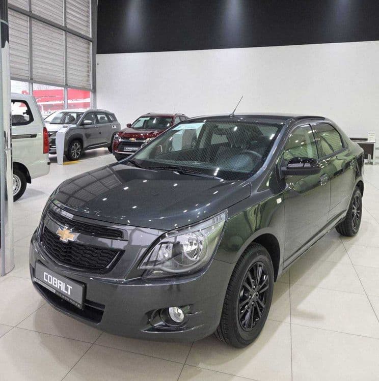 Chevrolet Cobalt Midnight MCM 2026 yangi, salondan soni kop — 2