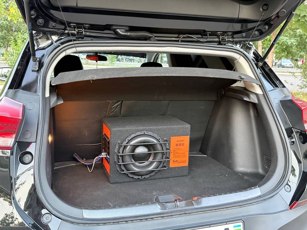 Tracker 2 LS 2024 — 2