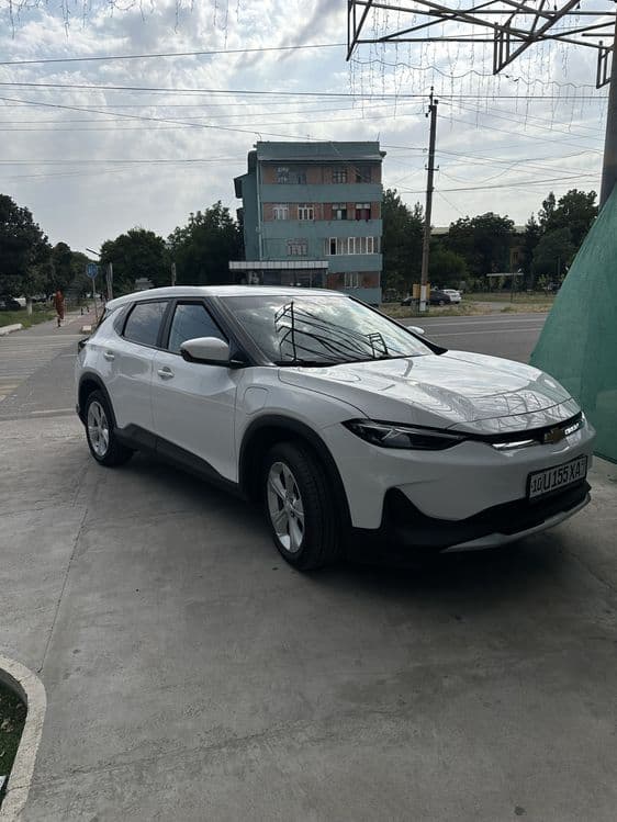 Chevrolet Menlo — 1