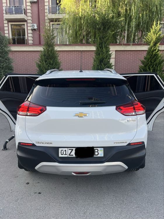Продам Tracker 2 Premier Plus — 2
