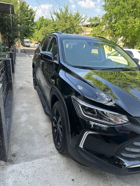 Treker 2 Red line 2024 yil moshina toza 30000km yurgan — 3