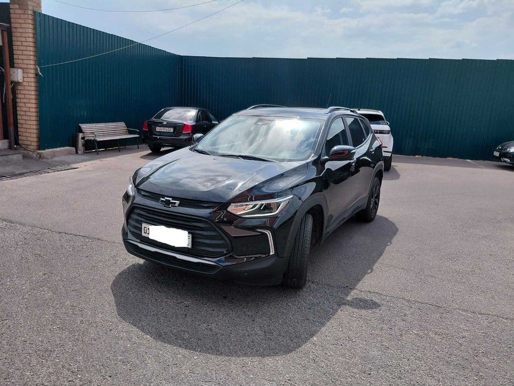 Chevrolet Tracker 2 Turbo Redline full srochna sotiladi — 1