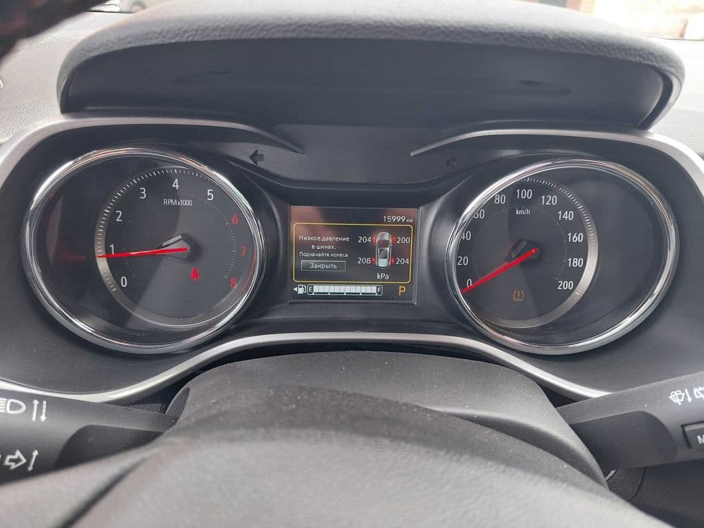 Chevrolet Tracker 2 Turbo Redline full srochna sotiladi — 6
