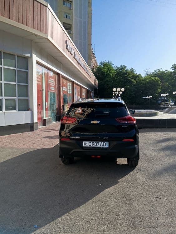 Qora Tracker 2 LTZ — 2
