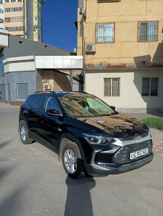 Qora Tracker 2 LTZ — 4