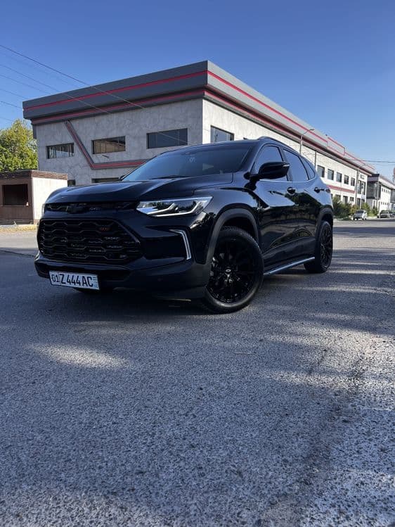 2023 yil premyer 5900 km — 1