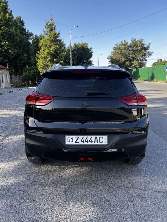 2023 yil premyer 5900 km — 4