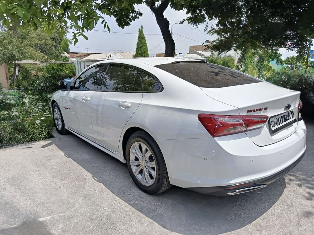 Chevrolet Malibu XL — 3