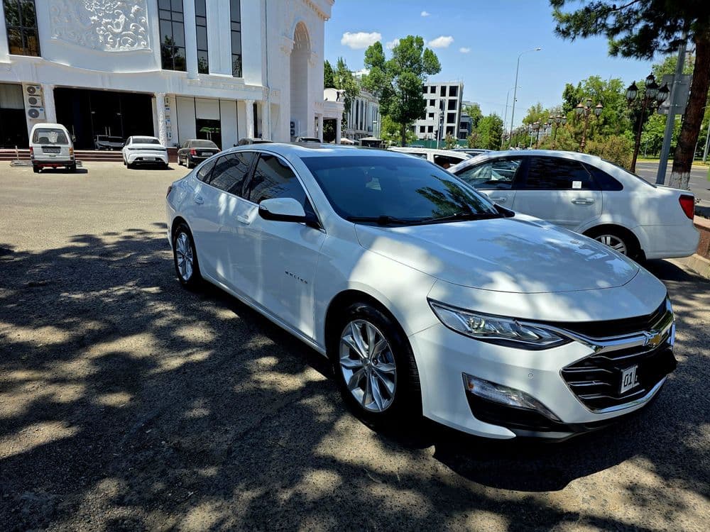 Malibu 2 Premier Oq 2022 Yil Benzin — 3