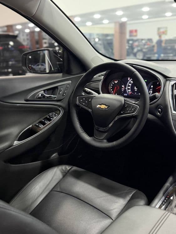 Chevrolet Malibu Premier — 5
