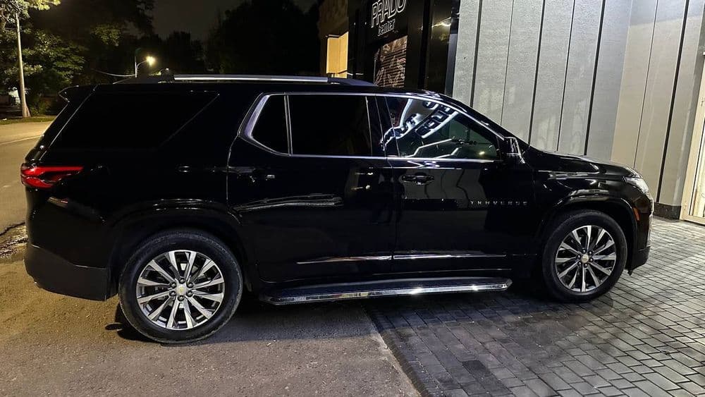 Chevrolet Traverse — 2