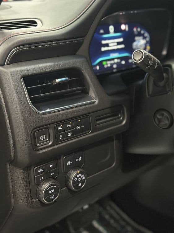 Chevrolet Tahoe RST — 7