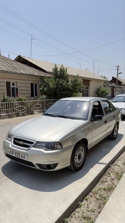 Nexia 2 Donc 23.000km 2009 — 1