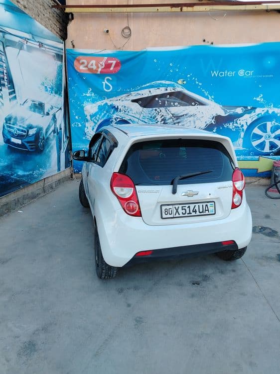 Spark sotiladi 2 paditsiya luks kandisanr — 3