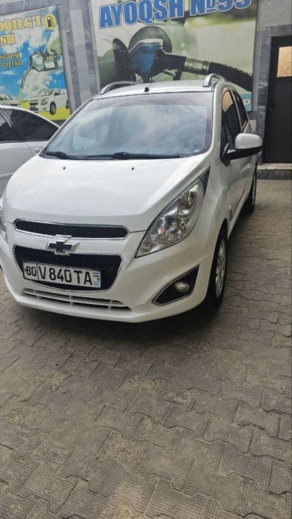 Chevrolet spark sotiladi — 1