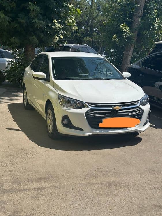 Onix sotiladi kamchilik yo'q naqtga 10.000$ — 1