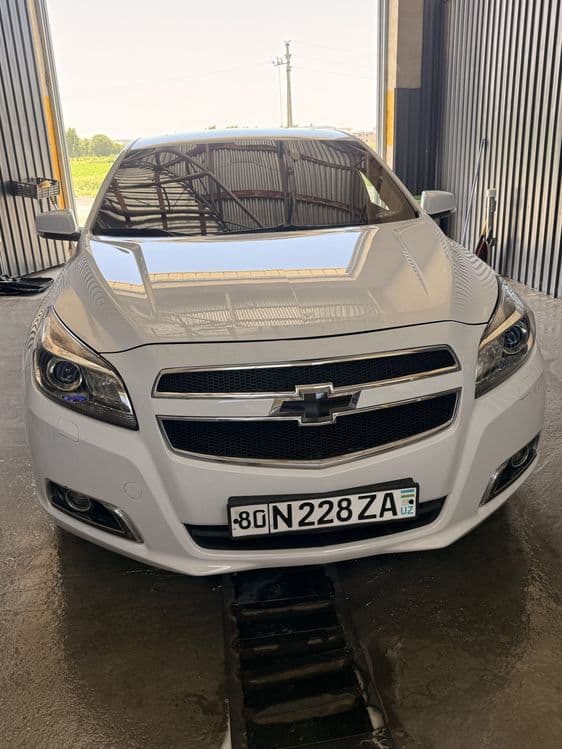 Malibu 3 pozitsiya avtomat oq — 1
