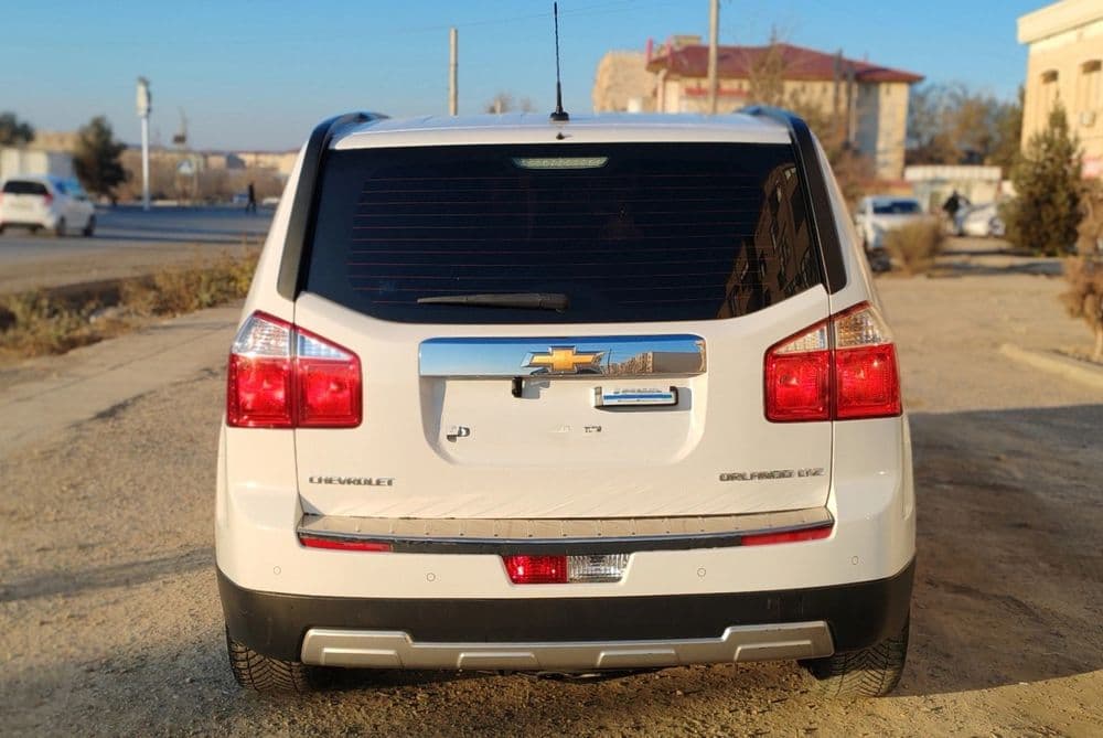 Chevrolet Orlando — 2