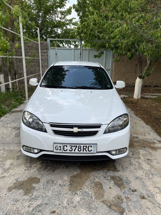 Chevrolet, gentra — 3