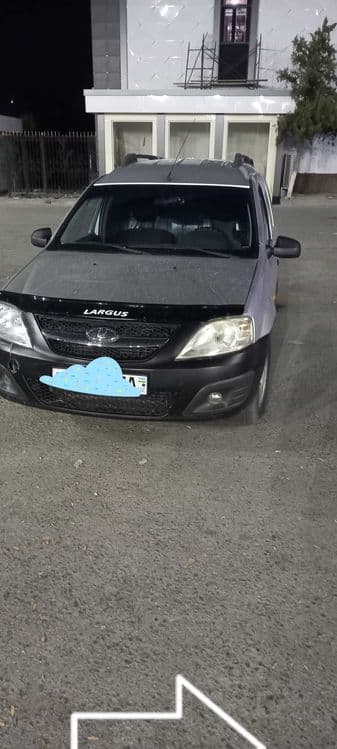 Lada largus furgon sirrochna sotladi — 2