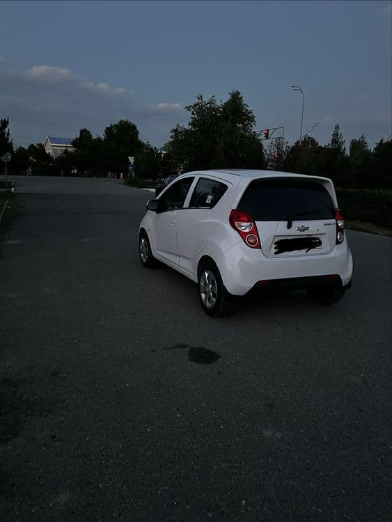 Chevrolet spark sotladi — 1