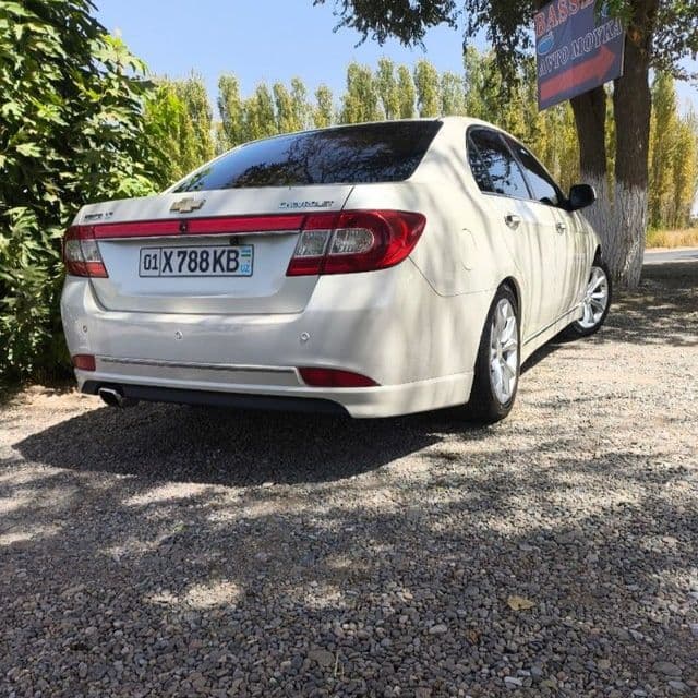 Chevrolet Epica LT 2011, oq marvarid, holati yaxshi — 5