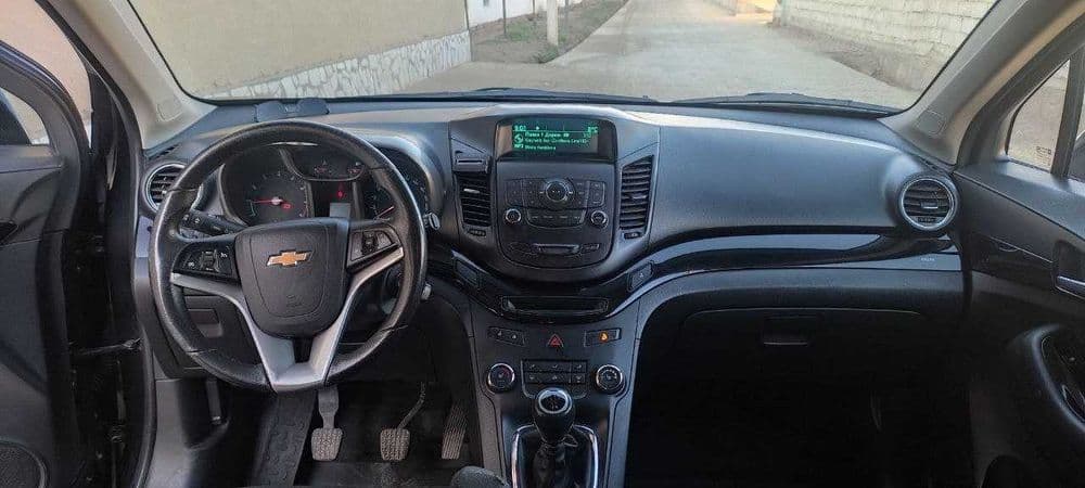 chevrolet ORLANDO — 3