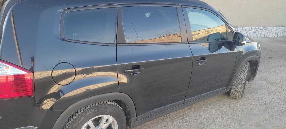 chevrolet ORLANDO — 4