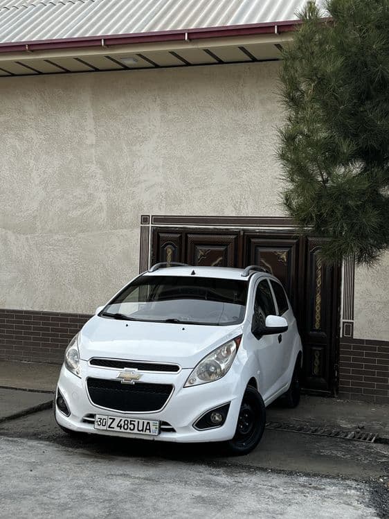 Spark chevrolet. — 4