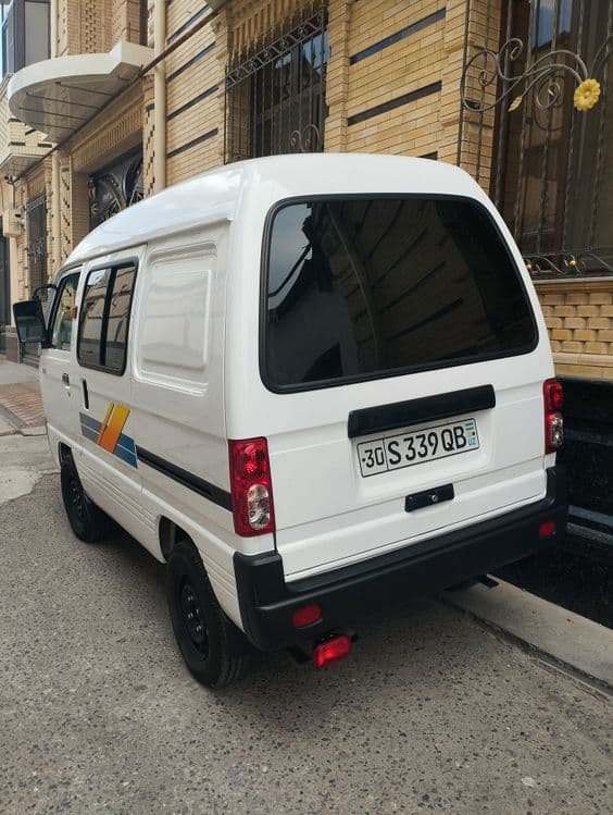 Chevrolet Damas sotiladi srochna (Kombi) — 2