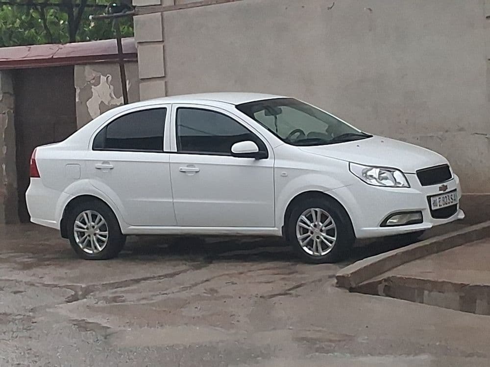 Срочни сотилади 2018 — 1