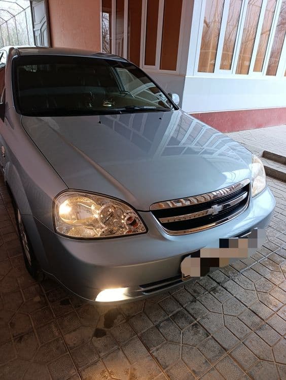 Lacetti sendan 1.8 — 1