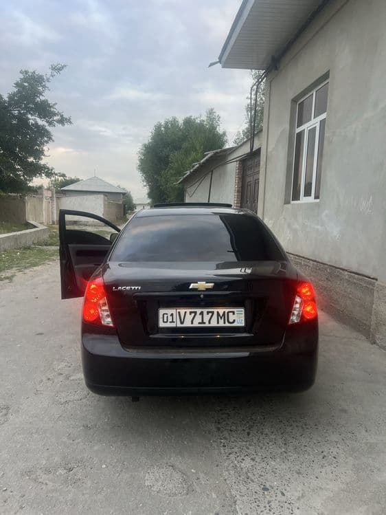 2022 qora jentra — 2