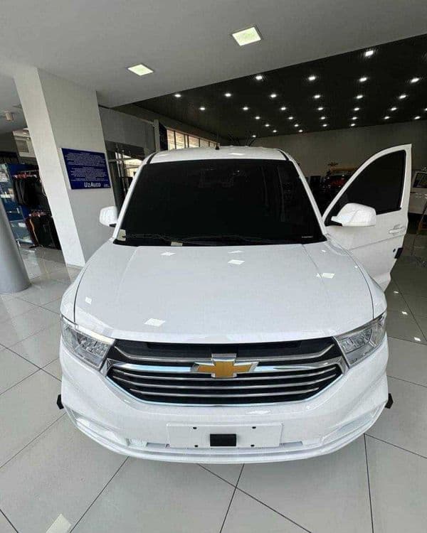 Damas 3 full move 1.5 va 1.3 van — 2