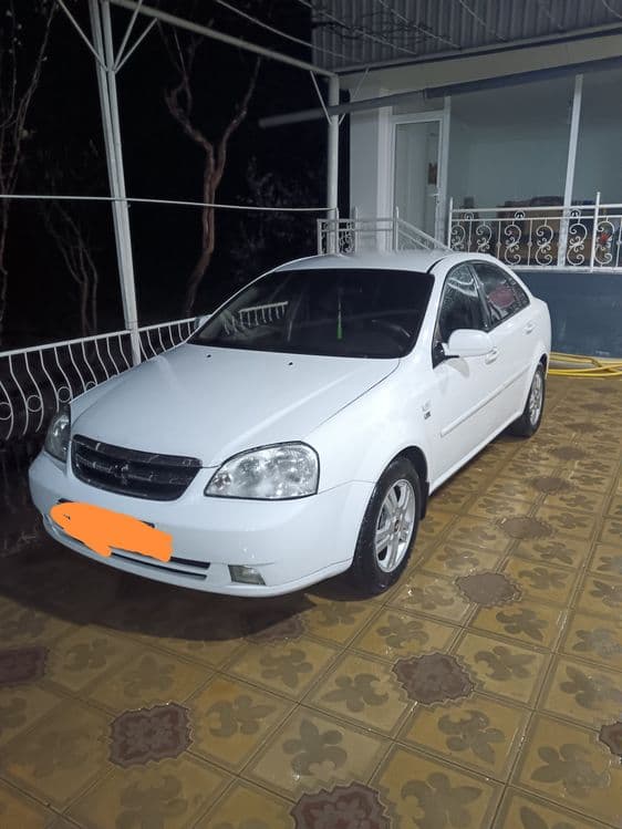 Chevrolet lacetti — 3