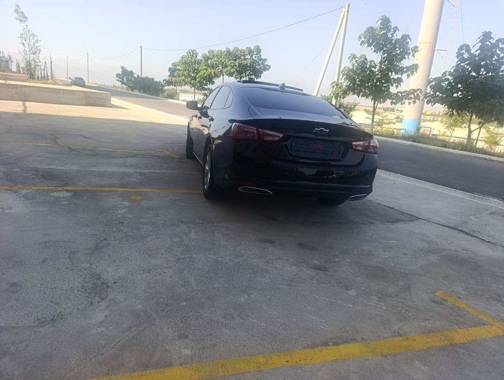 Chevrolet Malibu 2 — 4