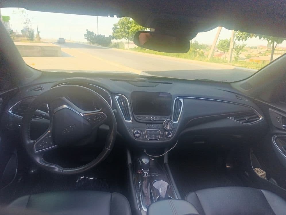Chevrolet Malibu 2 — 5