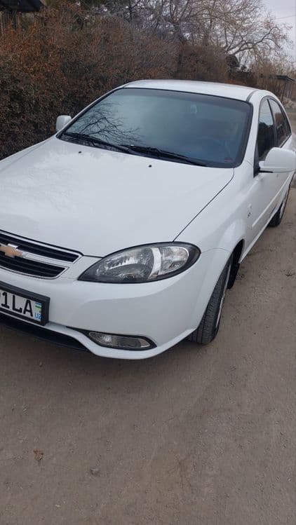 Chevrolet lacetti — 1