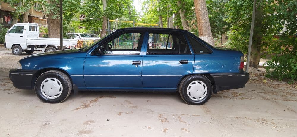 Продаю Daewoo Nexia 1999год выпуска, состояние среднее — 3