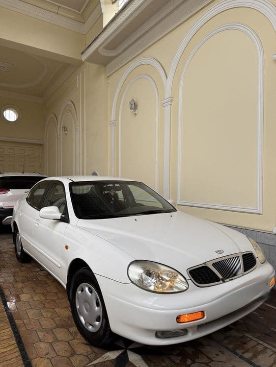 Daewoo Legenza 1998 — 1