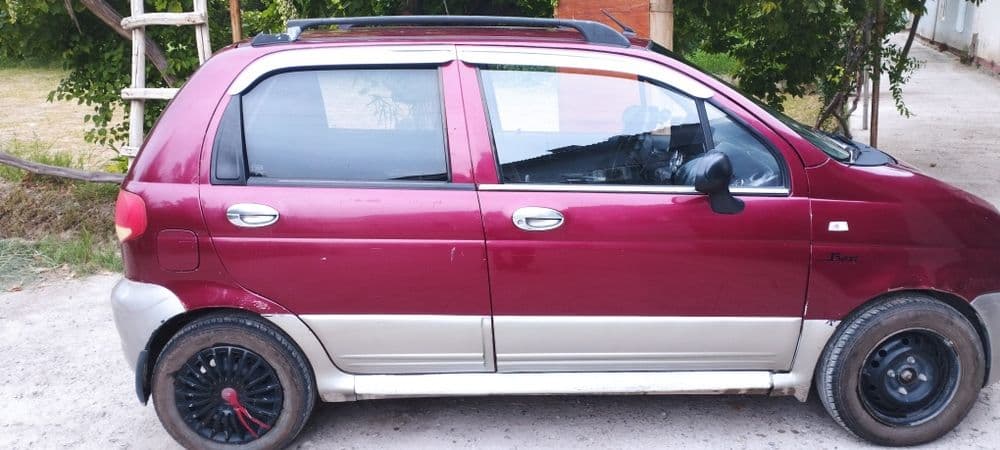 Matiz 2006 sotiladi metanda. 3oyga boʻlib toʻlashga ham beriladi — 1