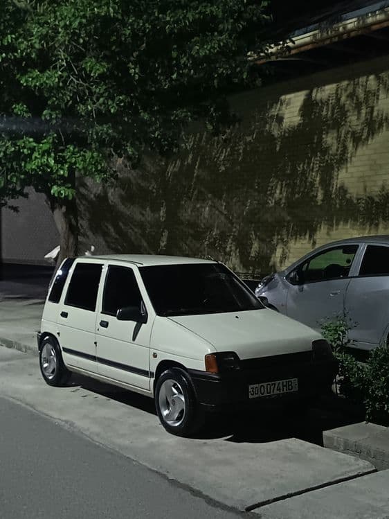 Tiko sotaladi holati ideal 2001 yil 4 yumshoq yangi balon qo'yilgan — 2