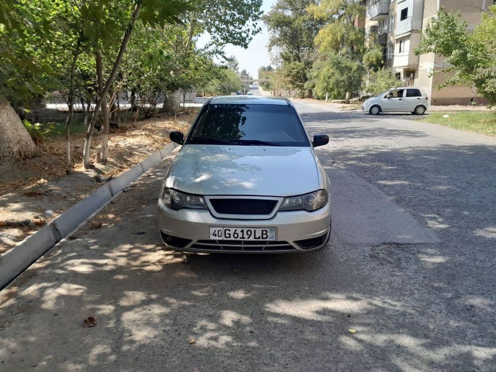 Daewoo Nexia 2. — 1