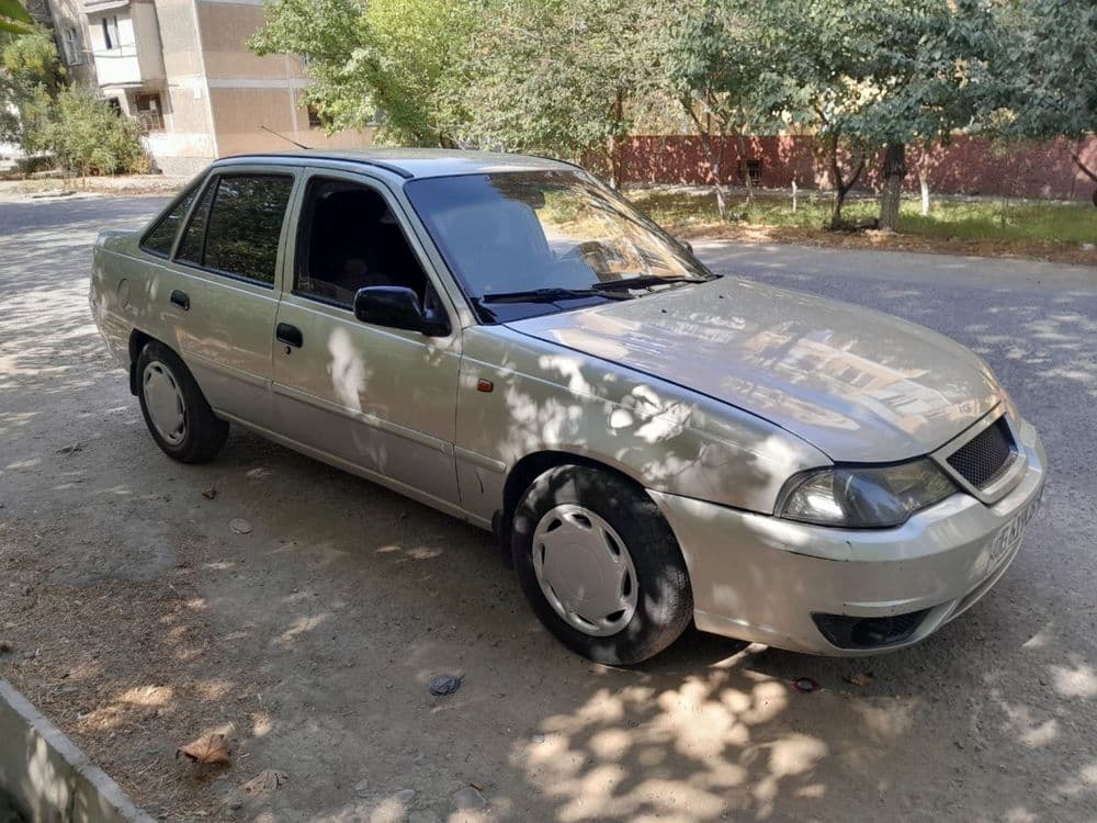 Daewoo Nexia 2. — 2