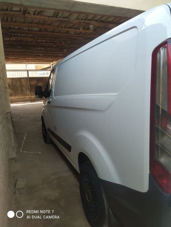 Ford transit custom — 3