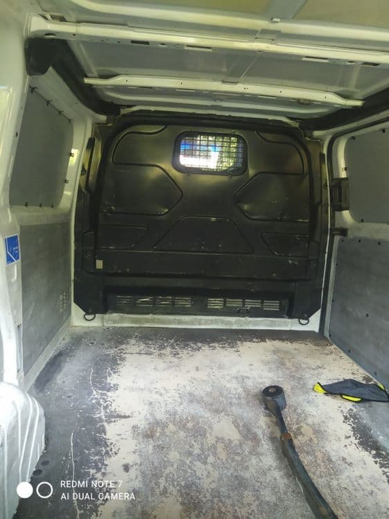 Ford transit custom — 5