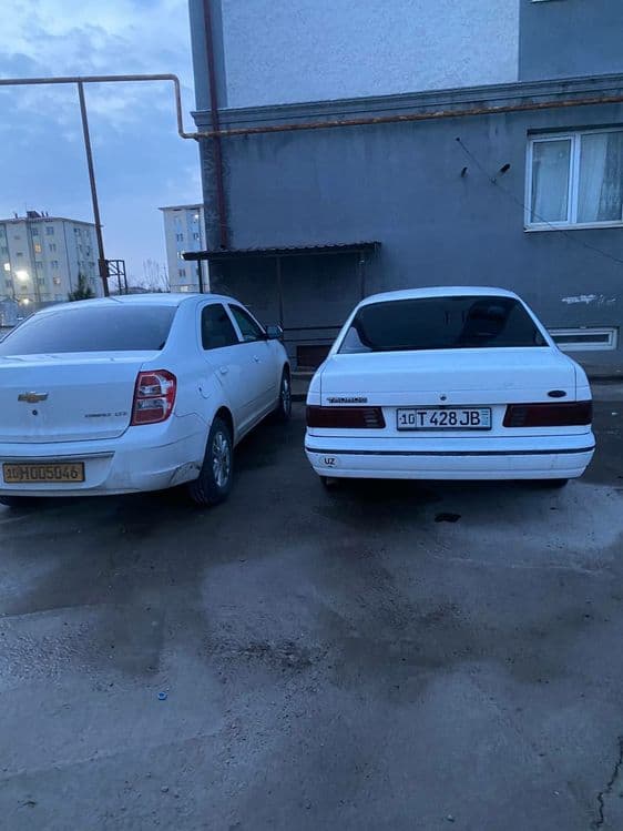 Ford Taurus Super salon — 3