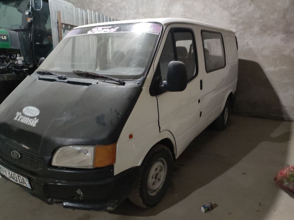 Ford tranzit sotiladi — 2