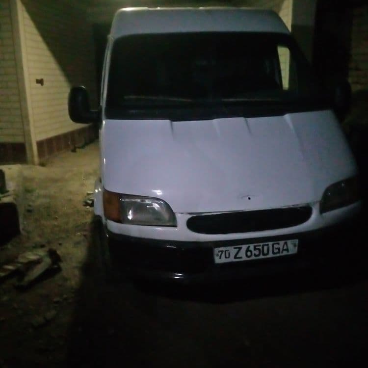 Ford transit sotiladi — 6